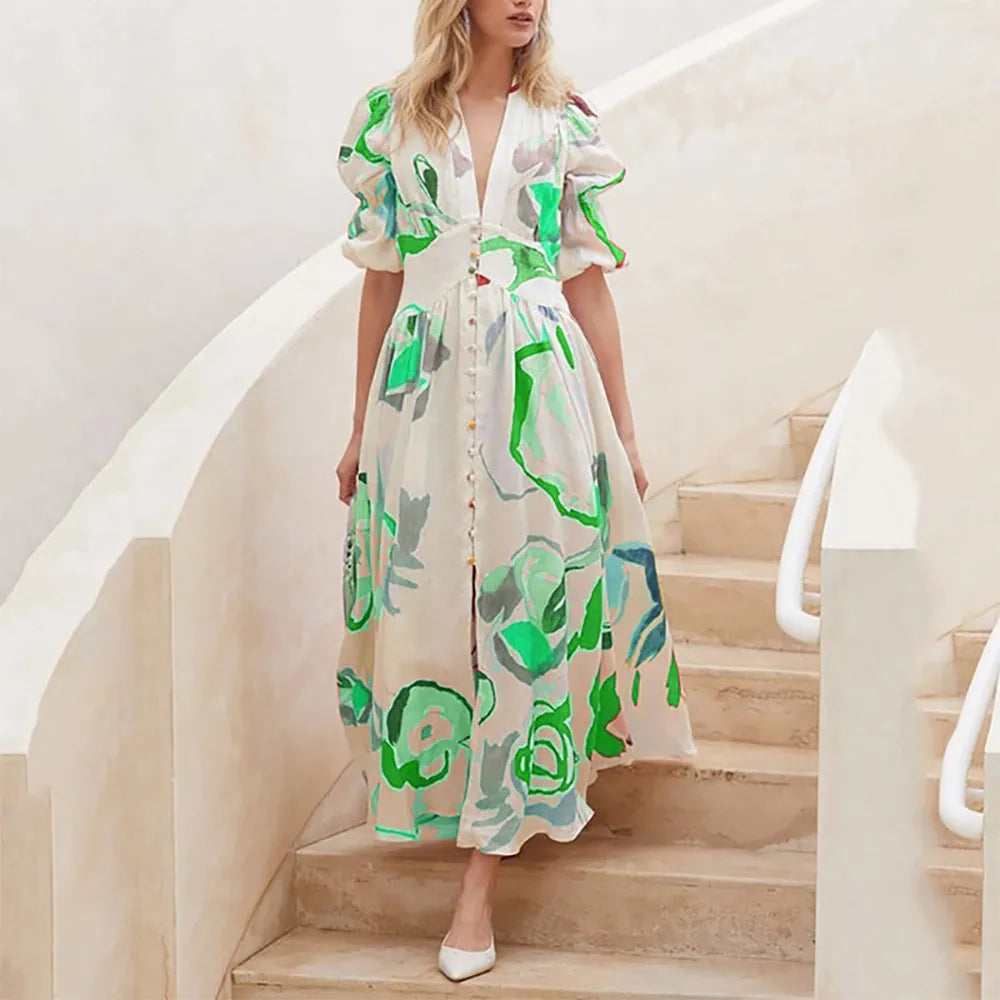 Elegant blommig klänning med knappar
